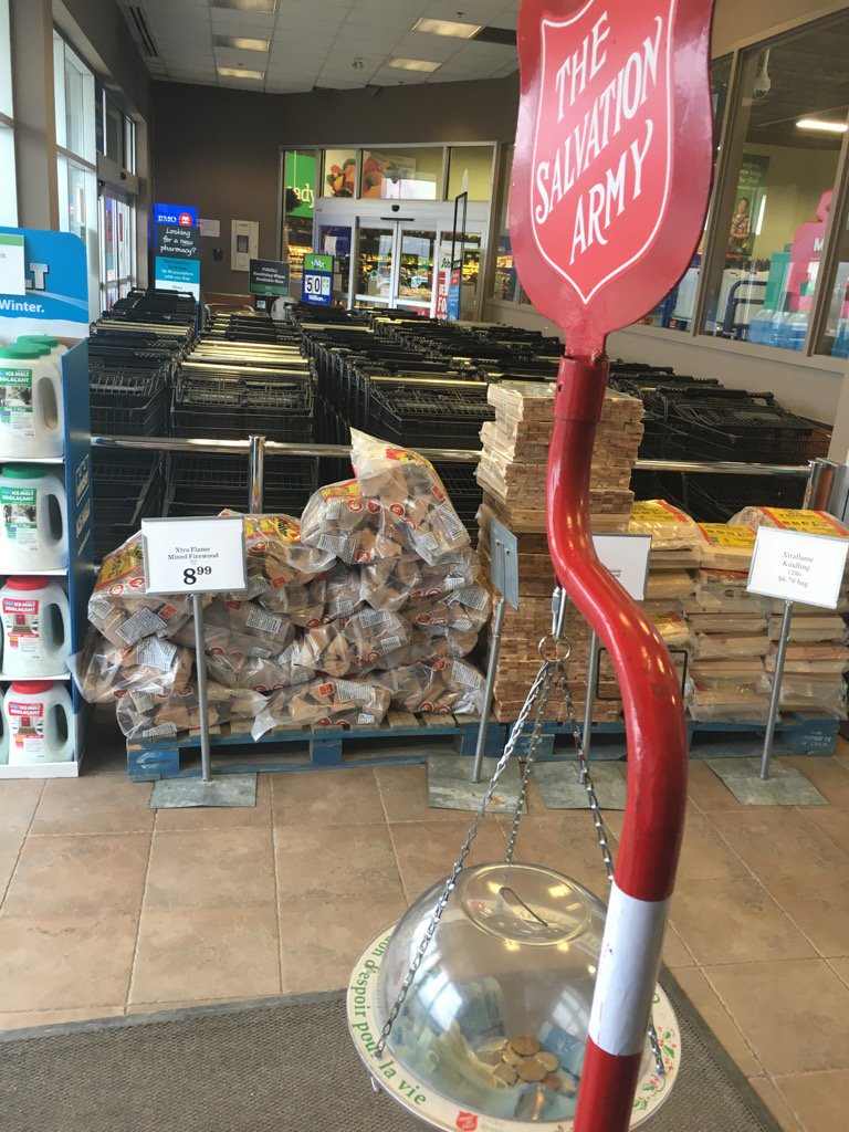 GravenRotary's tweet photo. Manning the kettle at Sobeys for a couple hours!  Should have brought one of my dogs. Their great bell ringers! https://t.co/I9pHR6aaFz