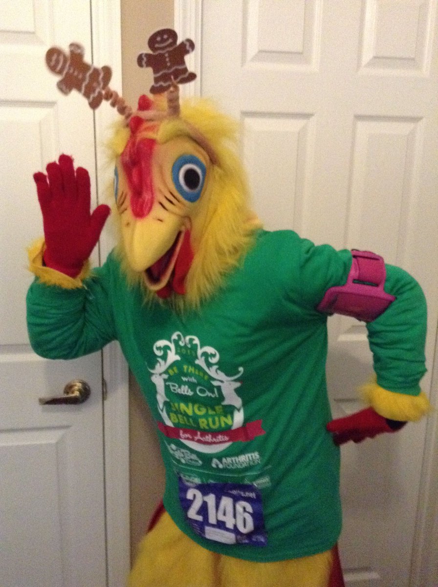 CharityChicken's tweet photo. Thank you @ArthritisFdn and @RunKeySports for the retweets - I had a great time at the Jingle Bell Run/Walk! :D ~:> https://t.co/8MLoh4kkhW