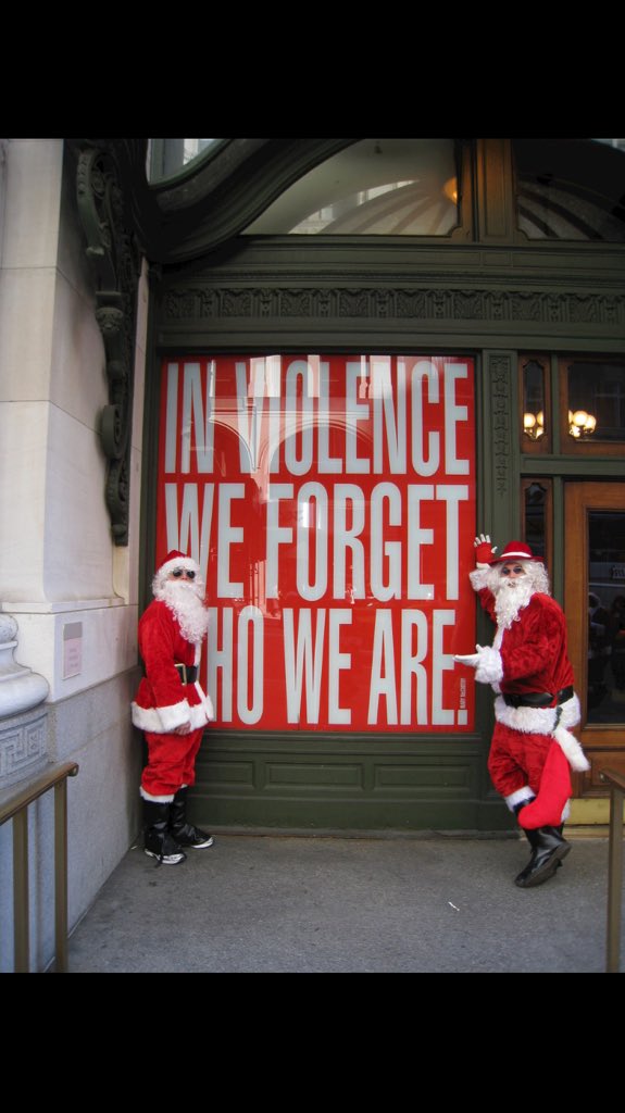 zbtmontoya's tweet photo. #SantaContestNYC  @santacon @santacon_nyc https://t.co/IzVupcvxQI