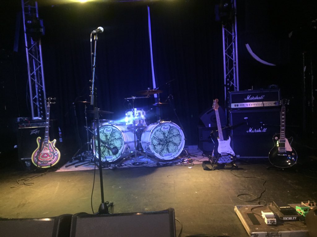 thecompletes's tweet photo. Soundcheck done and stage ready for tonight @theklabristol get yourselves along were starting around 8pm cheers.TCSR https://t.co/3DtcxTGpJl