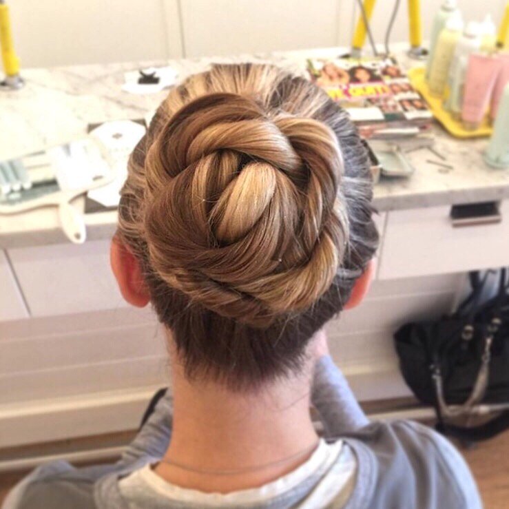 theDrybar's tweet photo. #Uptini for the weekend! https://t.co/4aUFm9bkze
