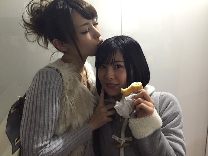 今日お写真撮ってくださった女優様方、ありがとうございました🙈✨  今日は緊張もあって全然おっぱい揉めんやったし、たぶん本番も緊張しすぎて揉めんやろぉけど、お写真はちゃっかり📷✨  緊張しよったけど楽しかったぁ💕