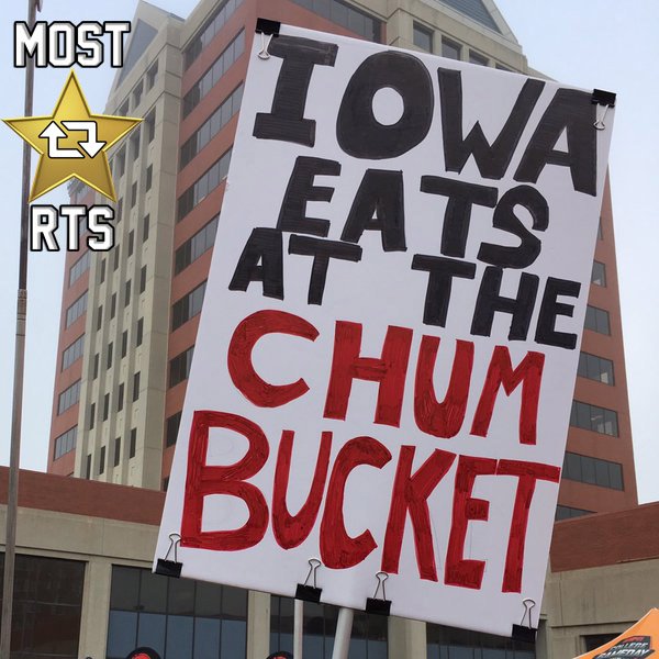 CollegeGameDay's tweet image. Today's most RT’d @pizzahut #SignUpForGameDay sign from Indianapolis.