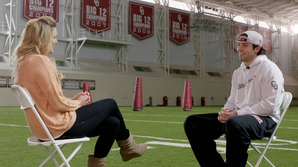 JessicaCoody's tweet photo. He might not be playing today, but he already won a #big12 title, &amp; his story is remarkable. https://t.co/oB3k8LTLch https://t.co/gxBiL7nt0w
