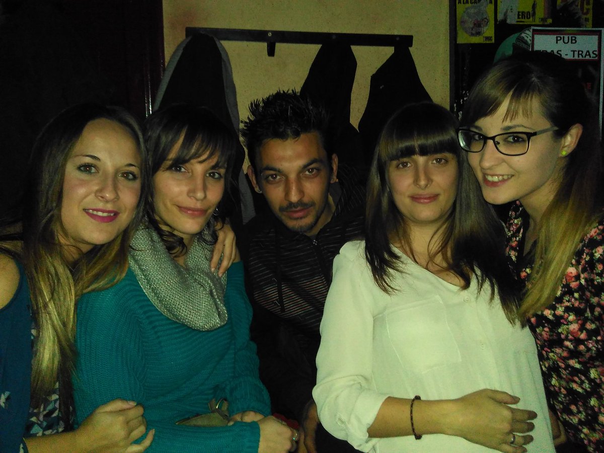 trastrasdaroca's tweet photo. Molamos! #trastras #viajedeestudios https://t.co/eIN4QJAleh