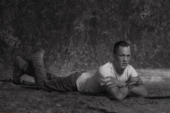 New Photo shoot pictures from the last two sessions https://t.co/7iATH9INee<a href="/tag/newprofilepic"class="tags"><span>#newprofilepic</span></a>