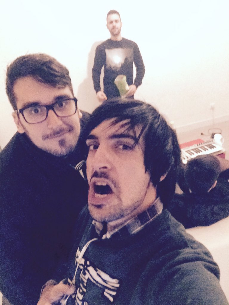 LibertyMario's tweet photo. Se me han colado @mangelrogel @aLexBY11, @Srcheeto , @ClownGamer @Maximus3blog en el piso https://t.co/FmAAlOHVkZ