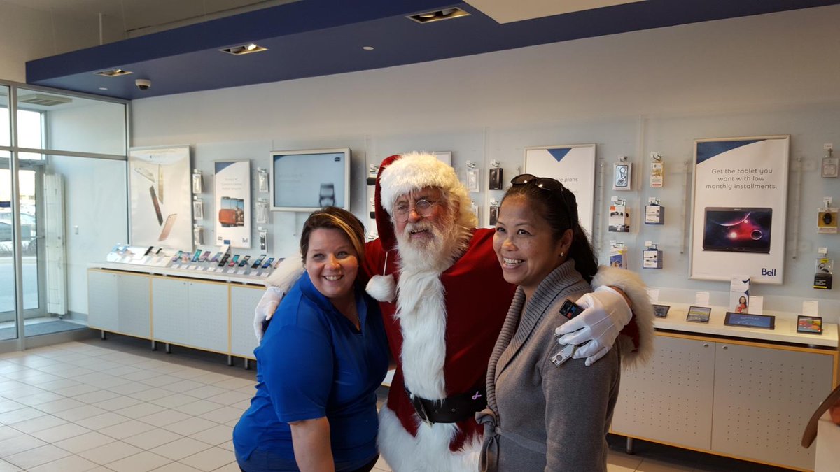 teletronca's tweet photo. Santa came by our new location for an upgrade 2475 Appleby Line #Burlington #ON
#Teletronca #AnotherOne https://t.co/tJflO3wA5H