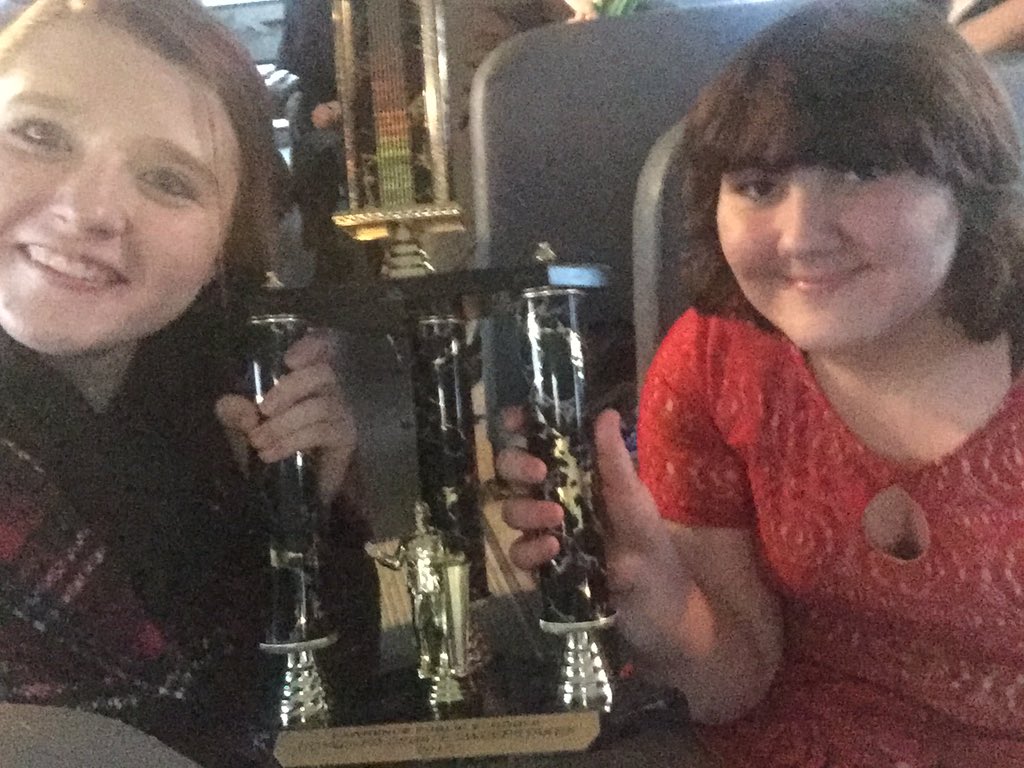 hmxd3's tweet photo. @RavenDB8n4N6 So proud of Olathe Northwest!! https://t.co/r86yBa1omg