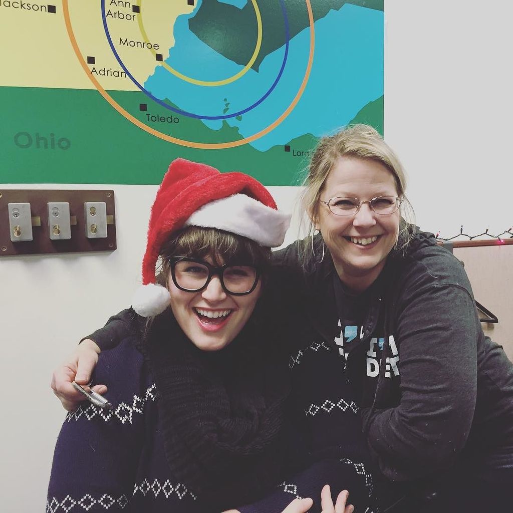 wdet's tweet photo. #NoelNight fun with producer J. Carlisle Larsen and Sasha from our business department! #i… https://t.co/JGemH2Swvz https://t.co/qbbNdR7fi9