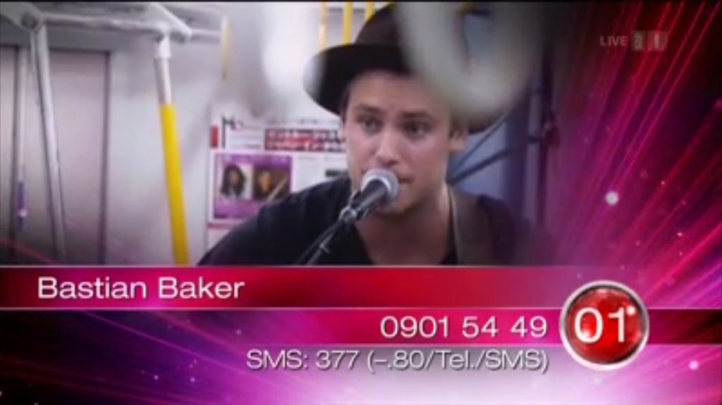 crazybabysitte1's tweet photo. vote now!! @Bastian_Baker #swissaward #publikumspreis TEL 0901 54 49 01 or SMS 377 👉🏾 01 @SRF 😎 https://t.co/Aby8kr6FG4