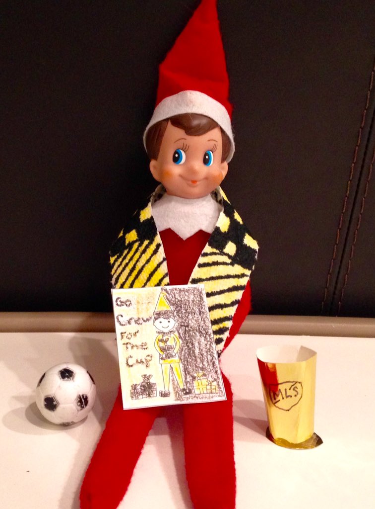 KalikalaMileli's tweet photo. Our @elfontheshelf Peppermint is ready for the @MLS cup cheering for @ColumbusCrewSC #CrewSC #MLSCup https://t.co/elPwPZ73Ck