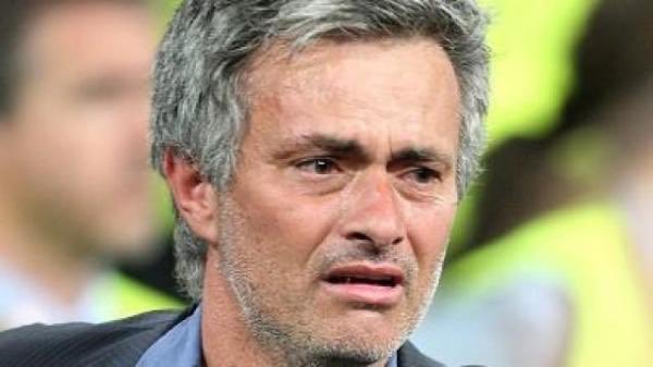 FootballFunnys's tweet photo. Leicester are 17 points ahead of Chelsea. At the start of December. https://t.co/6yCLAeNJsZ