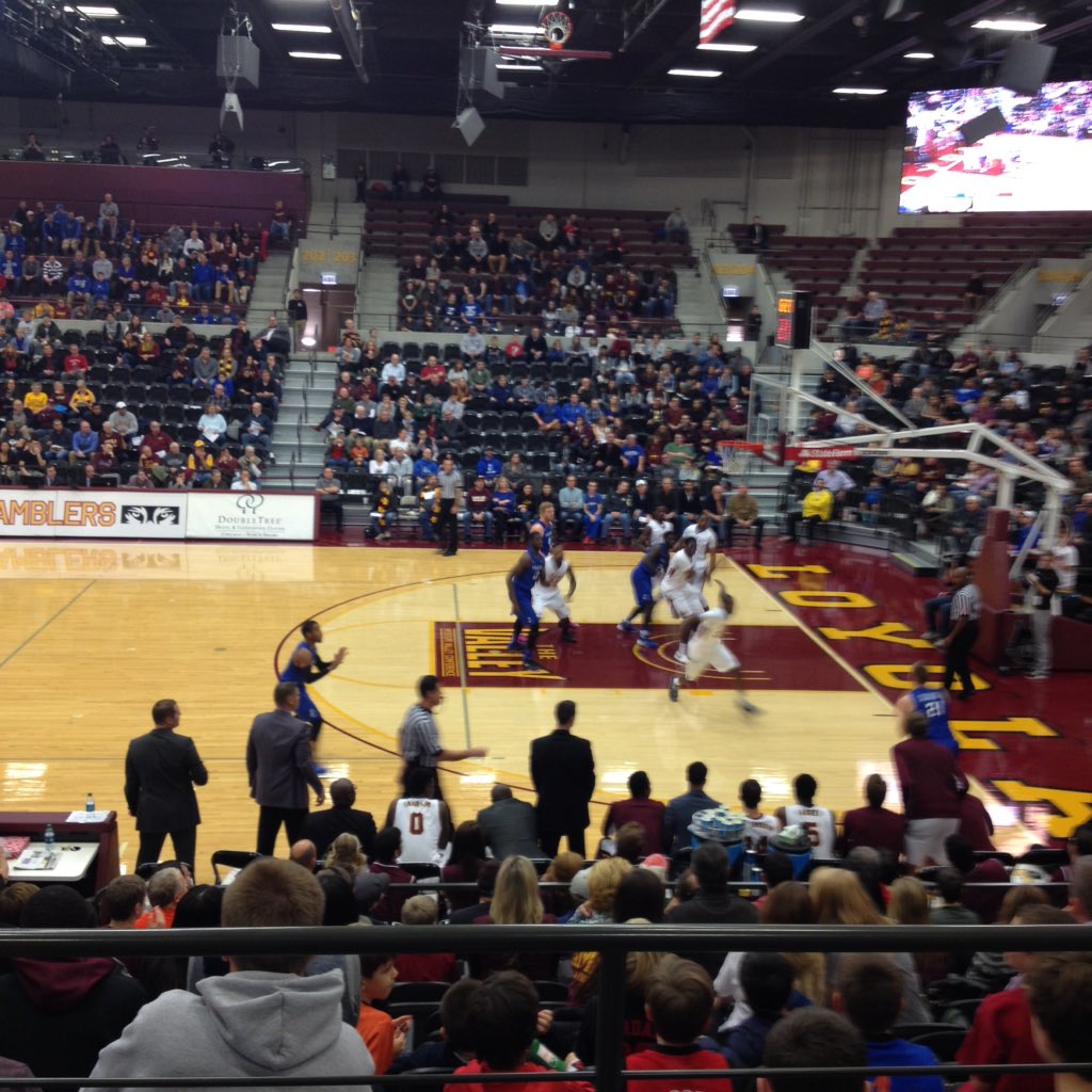 WayneMessmer's tweet photo. Thanks to the crowd at Gentile Arena for the nice reception at Anthem time. Go Ramblers! #OnwardLU #Chicago_Wolves https://t.co/X9PlOg2d68