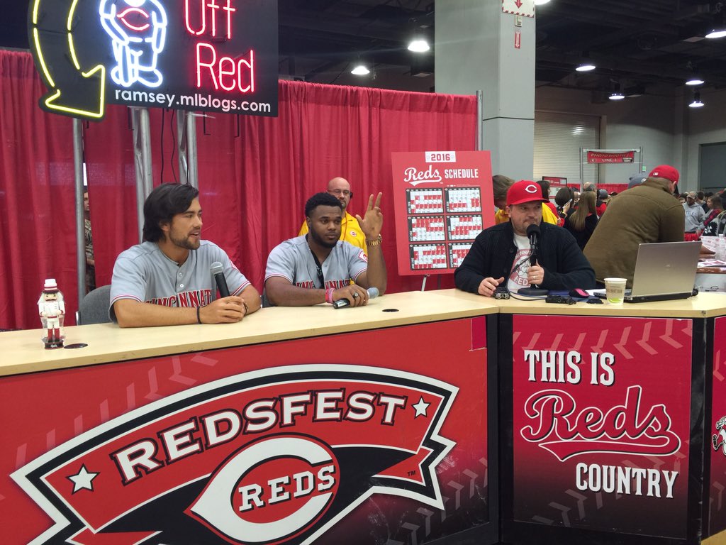 .<a href="/ablandino10/">Alex Blandino</a> &amp; <a href="/Mr_MagicErvin/">Phillip Ervin</a> in the Reds Connect Zone 🚨🚨🚨 #Redsfest