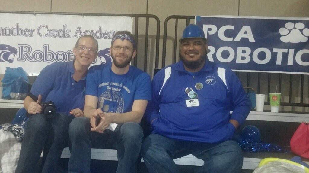 PCARobotics's tweet image. #TeamSpirit