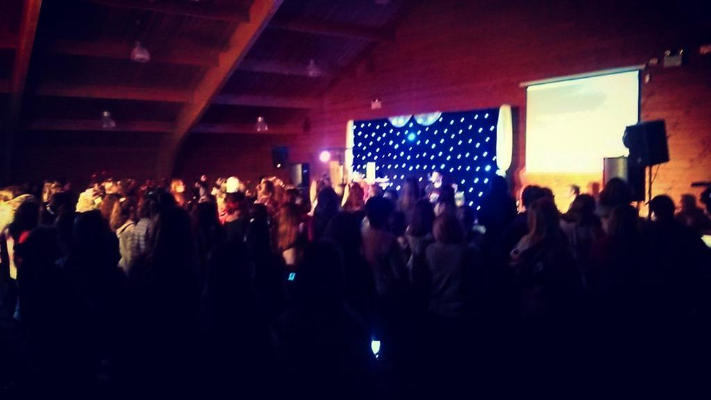 Amazing time of worship at #shineuk15 <a href="/uk_shine/">shineUK</a>