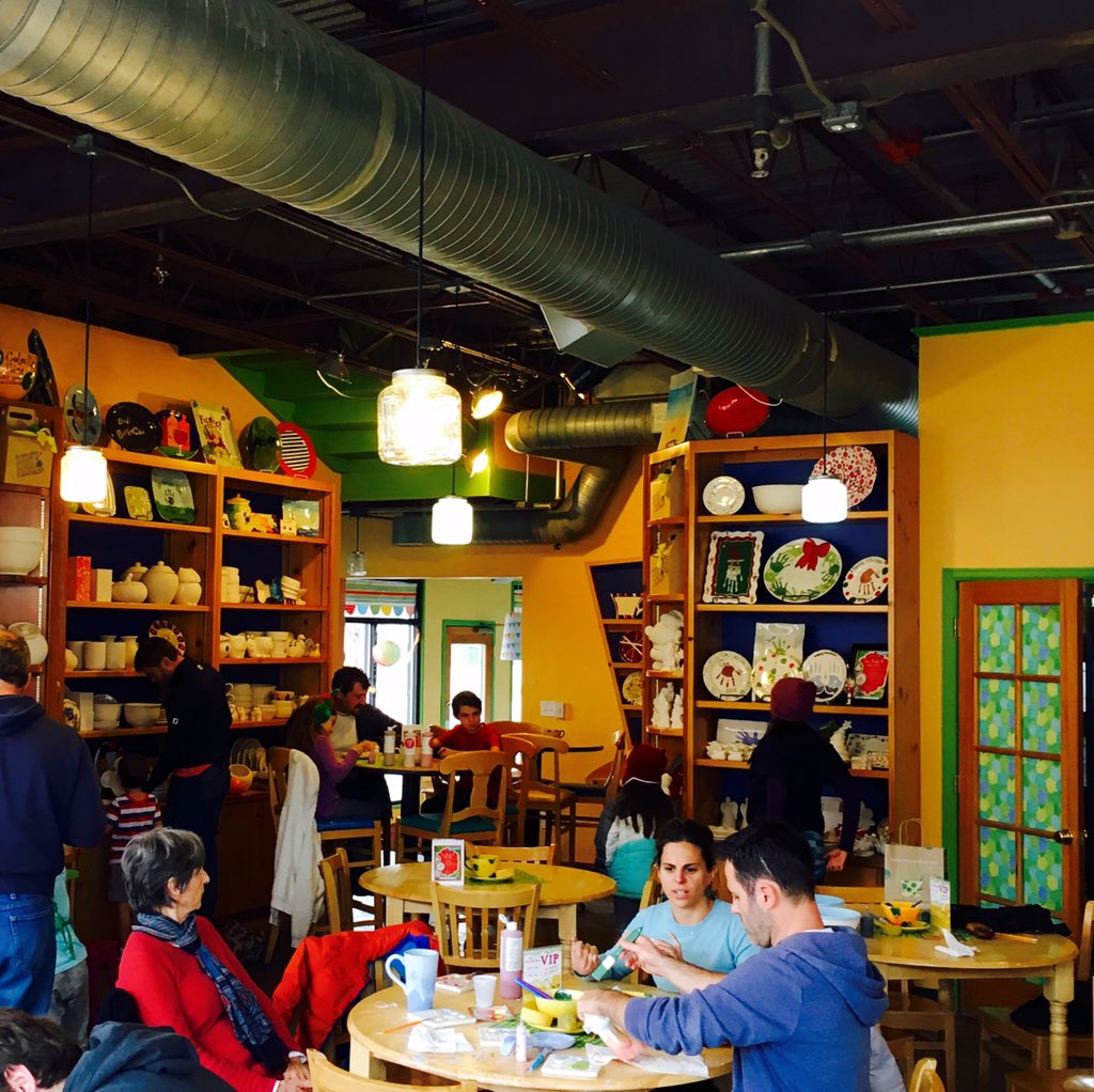 Fun little gem on 20th &amp;Pearl @ColorMeMineEnt. Spend a day with the family painting ceramics for gifts &amp; souvenirs