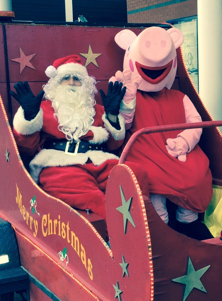 bourne_circle's tweet image. Peppa Pig &amp;amp; Santa collecting at Bourne Sainsburys today @BarbsMehew @bourne_circle