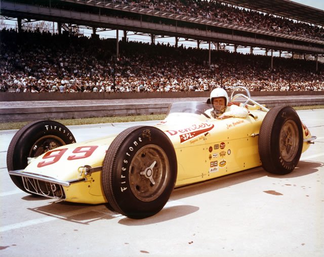 Jim Hurtubise, 1961 Indianapolis 500.
Happy birthday Jim Hurtubise 