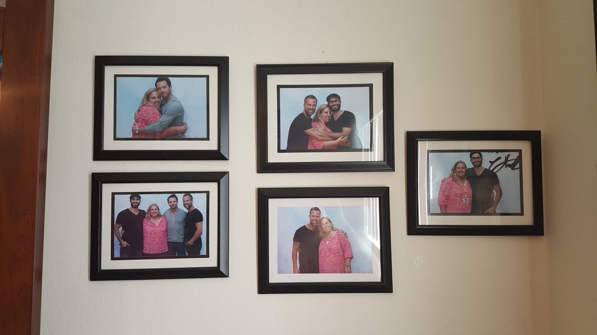 AmandahMaki's tweet photo. Teen Wolf photos &amp; art on my walls! #howlercon #wolfmooncon #bitecon #dotwla #partone https://t.co/hTgpwWDAWx