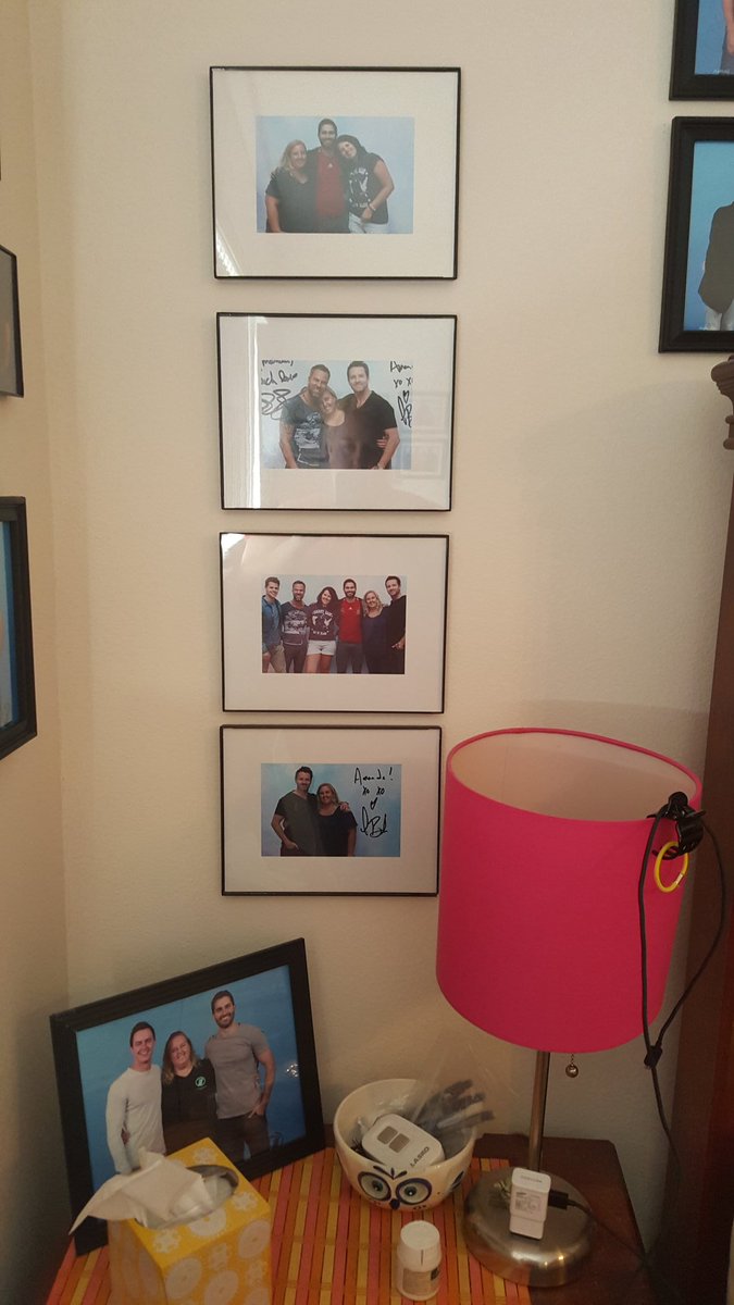 AmandahMaki's tweet photo. Teen Wolf photos on my walls! #howlercon #wolfmooncon #bitecon #parttwo https://t.co/ZAg9GMtH94