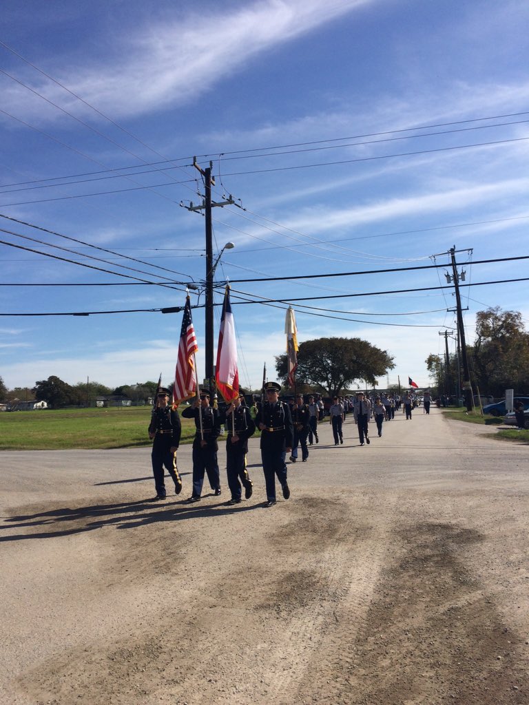 ECHShornets's tweet photo. Elmendorf Christmas Parade 2015 #ECHSstrong #ECHSJROTC #HornetPride https://t.co/yF9TBVObej