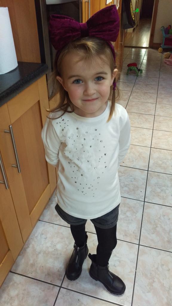 JesiReilly's tweet photo. @justinbieber any Dublin dates for a tour next year? Daughter is obsessed with new album. Or can someone help me 😘 https://t.co/DRsw3oCaxs
