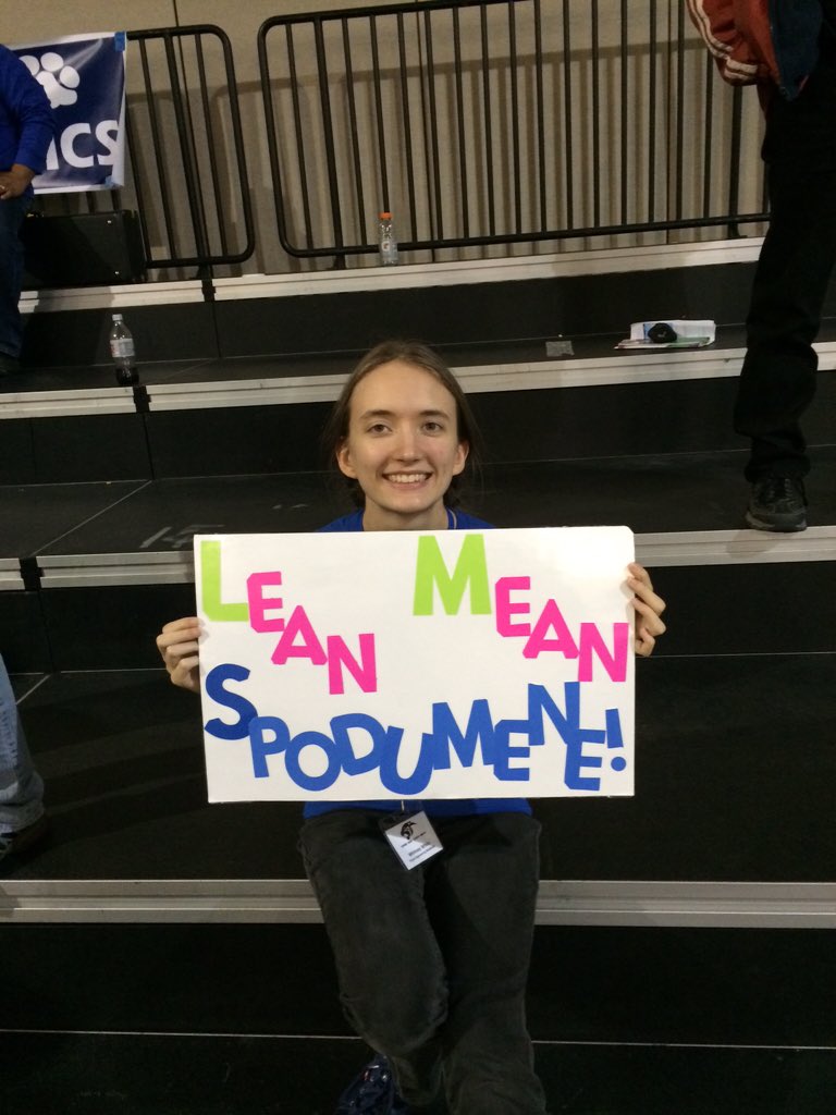 PCARobotics's tweet image. One of our drives who got 7 out of 8 spodumene crystals in one round! #bestrobotics #paydirt2015 #leanmeanspodumene