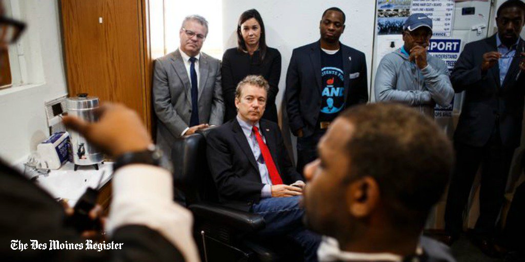 DMRegister's tweet photo. Rand Paul stopped at a barber shop in Waterloo on campaign stop. Photos: https://t.co/N1CKgnEcoR #IAcaucus https://t.co/UvSW6doADh