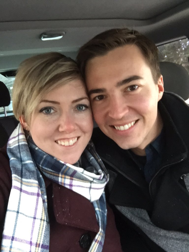 JennaGoldade's tweet photo. Thanks @TwitchyFinger for the great afternoon getting our engagement session done!! So excited to see the photos! https://t.co/6KjID9YP2P