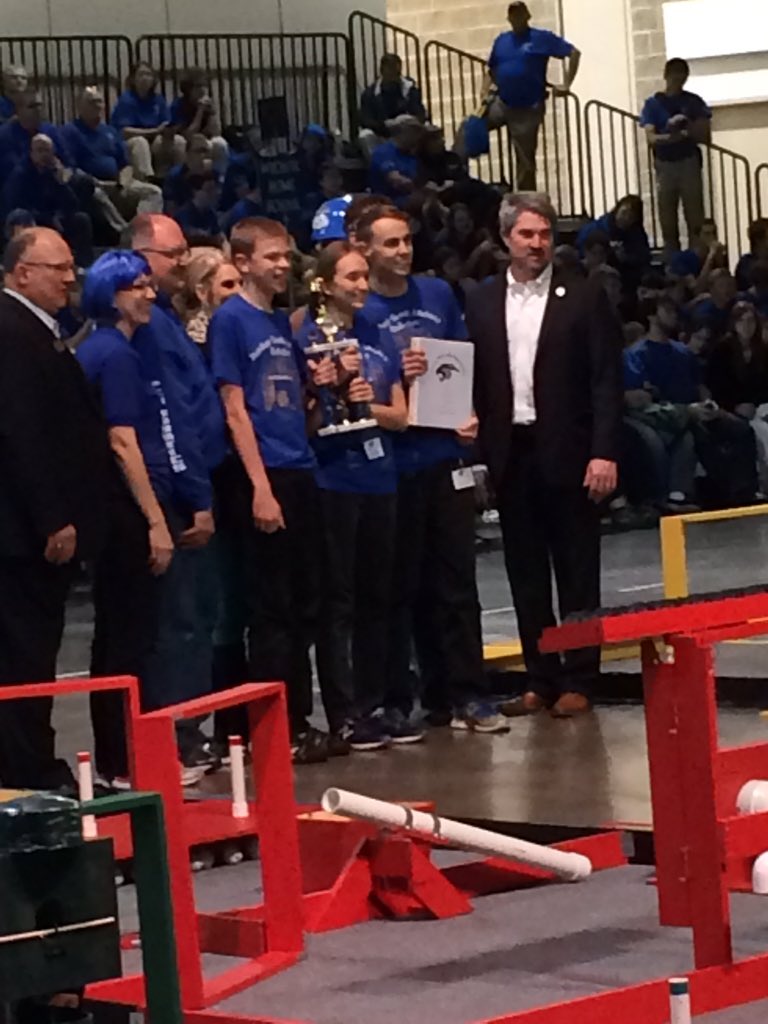 PCARobotics's tweet image. Best Notebook Award goes to #pcarobotics! #bestrobotics #teamspirit #paydirt2015