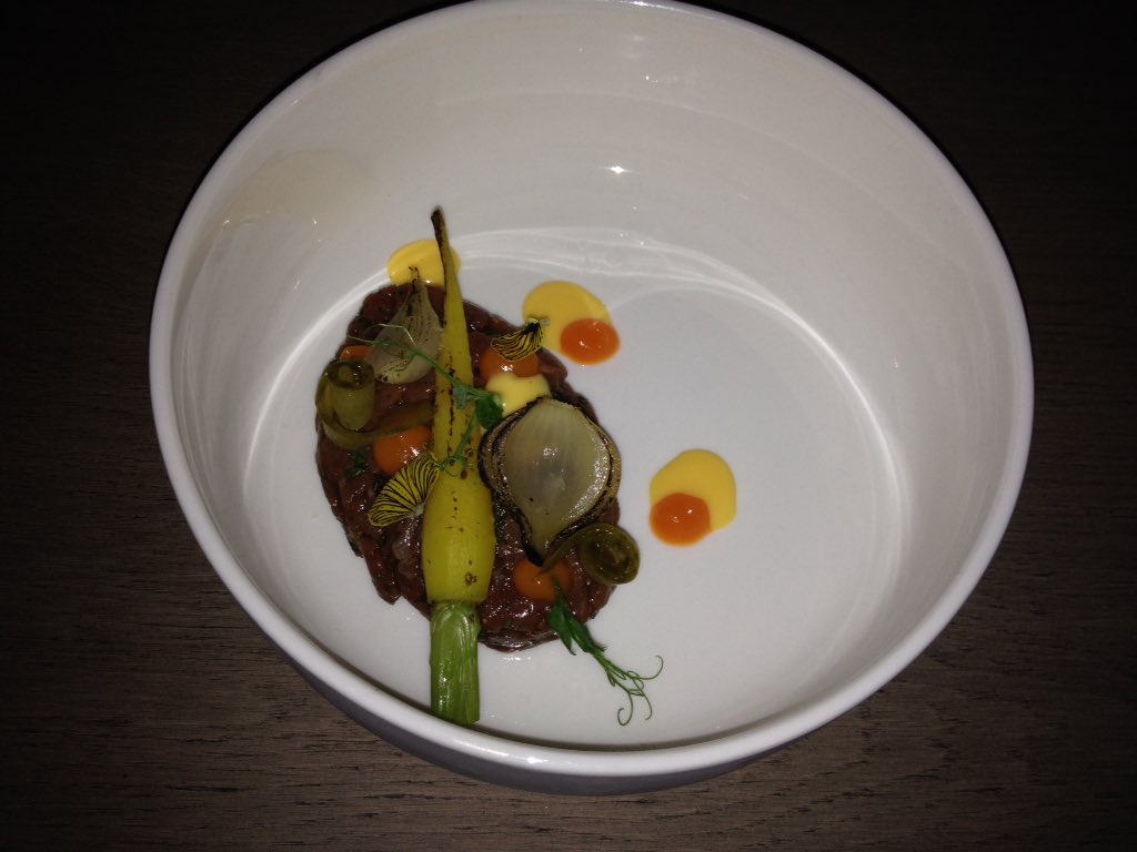 Mennoo30's tweet photo. Aanrader !!!! Nieuw restaurant in Rotterdam . @Hangar85 ! https://t.co/CJW56WNK0A