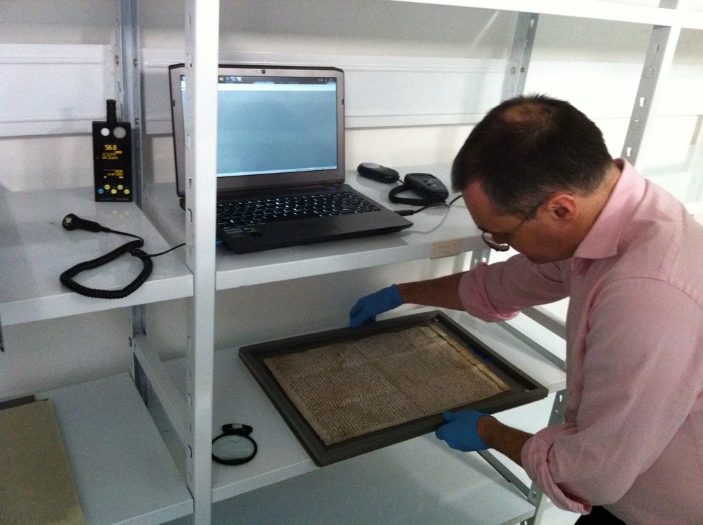 Embedded image permalink