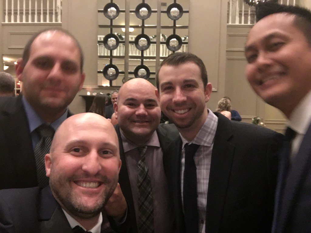 DJD6334's tweet photo. @kirbybuckets24 @TJee25 @gski13 @wiggly18 @RyanDuncan81 @Kirbe3 #eatdrinkandbegillies https://t.co/B8LezBUFmN