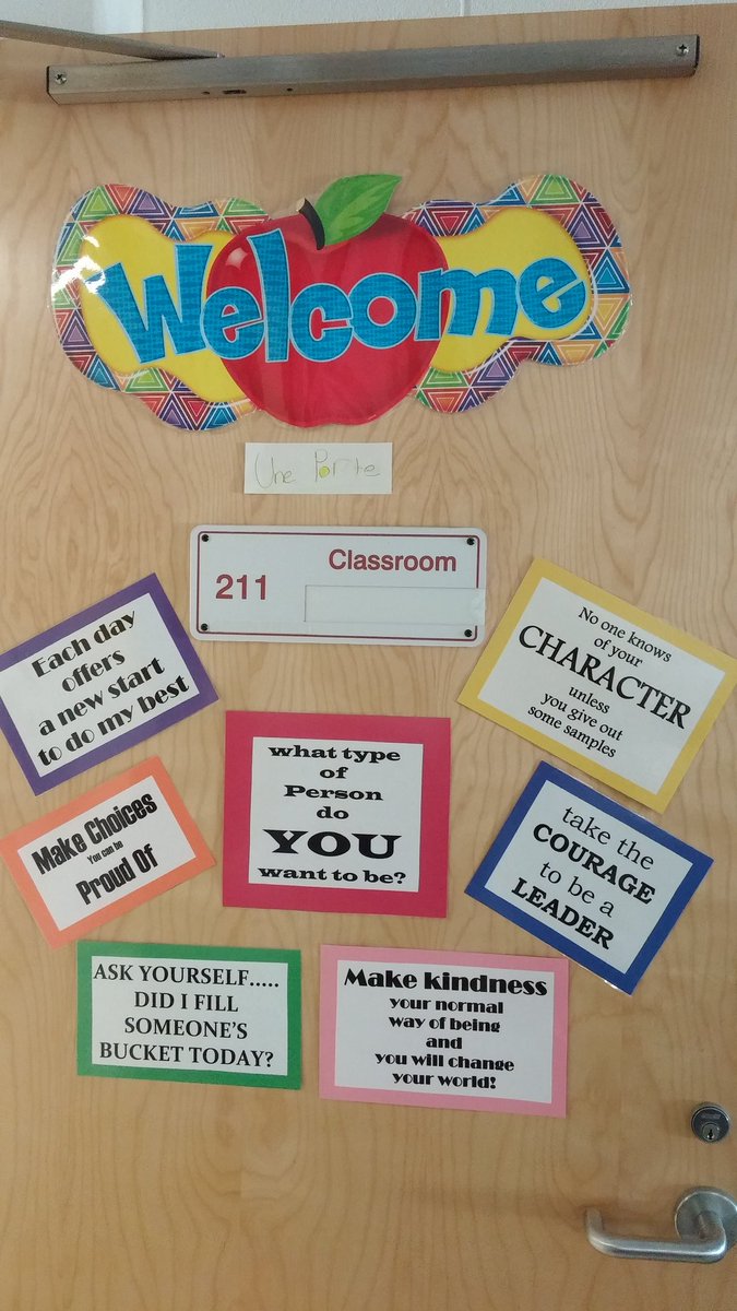 Mrs. Medcalf tweet media