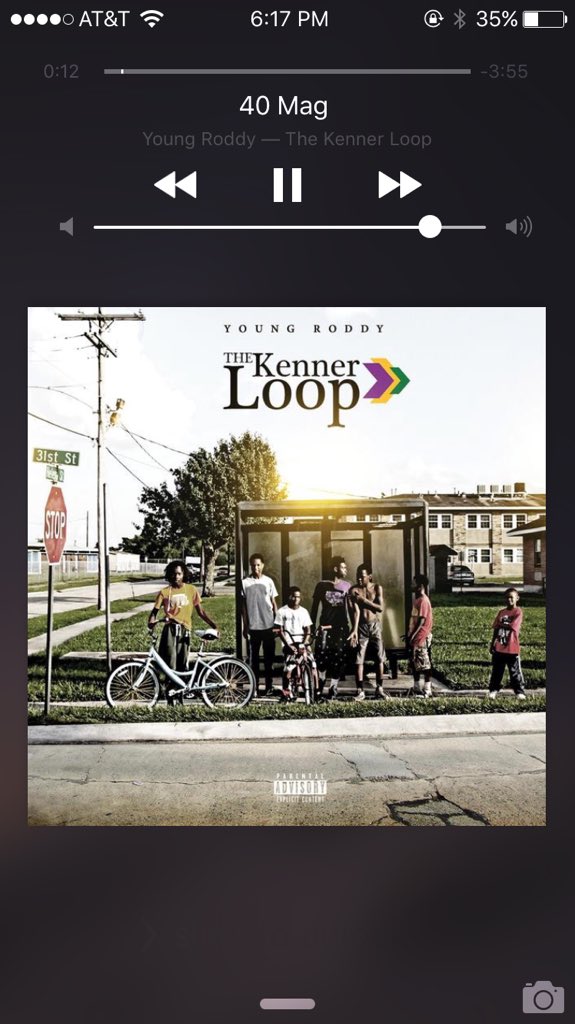 K_HuNtz's tweet photo. 👌🏾🎧 @young_roddy https://t.co/54fetX61mN