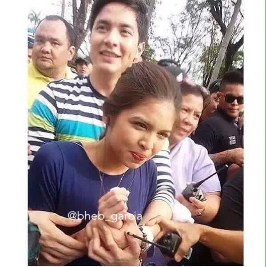 bheb_garcia's tweet photo. Very protective bff nmn yan #SPSDamiKongTawa @ethel_galli @ArandiaJenalyn @maiden16_cali @IamAntoniaS @KriaKardia https://t.co/DceNtrVlv0