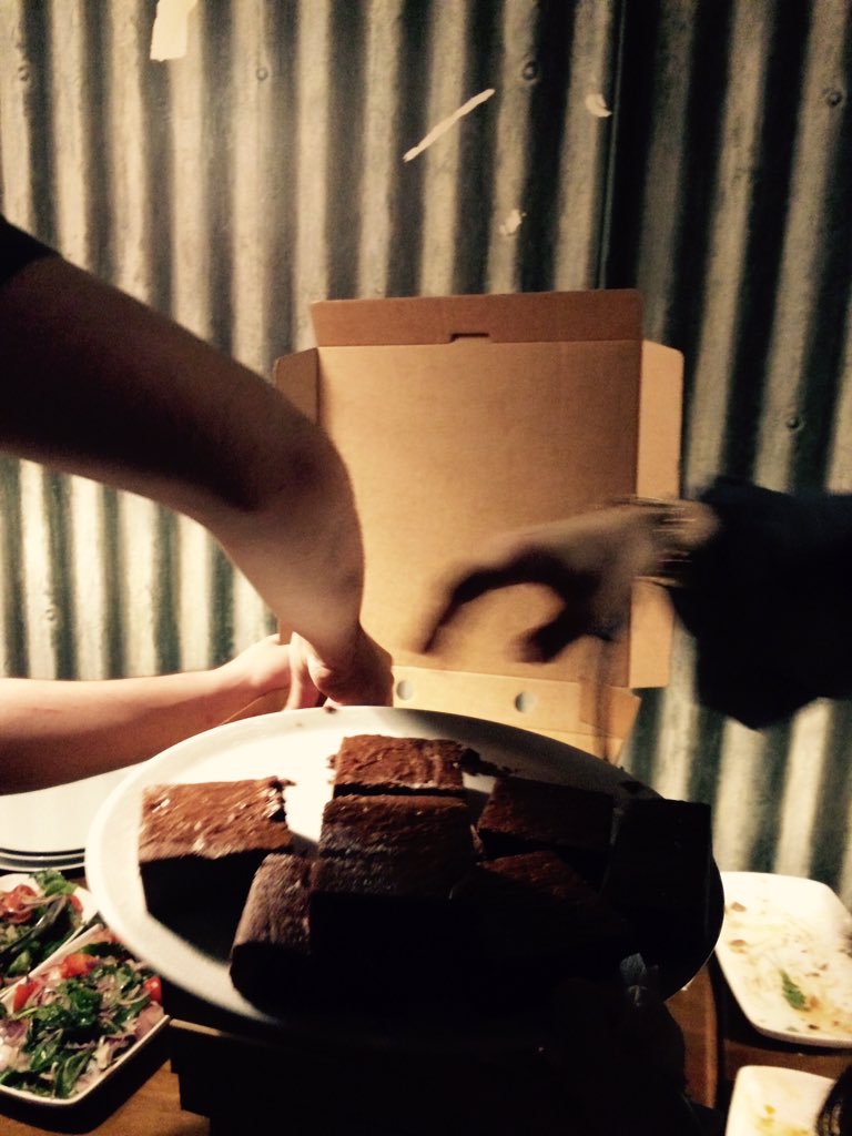 KateJacko21's tweet photo. @_TriBeCa_ they did it!! Thank you so much!! Donated all our leftovers to people who need it most .... Cool place https://t.co/CJFKZ5c3Hp