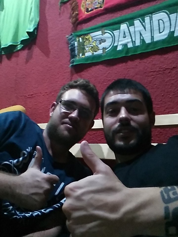 yieeeeah's tweet photo. Aqui a ver a los bulls con sir @monty_adrian  #dormiresdecobardes @nbaplus #GoBulls https://t.co/dJQEOOYTEU