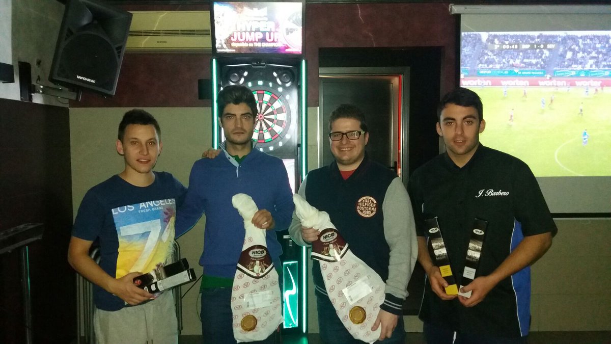 PubMichel's tweet photo. Buena tarde de dardos en pub michel con buen ambiente aqui os teneis a los finalistas https://t.co/qHkZjN8byC