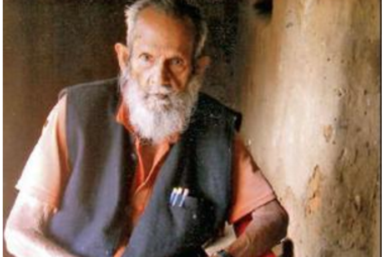 timesofindia's tweet photo. A prince dies a pauper

https://t.co/CiKTJ96gHK https://t.co/qVL0lqqZCJ