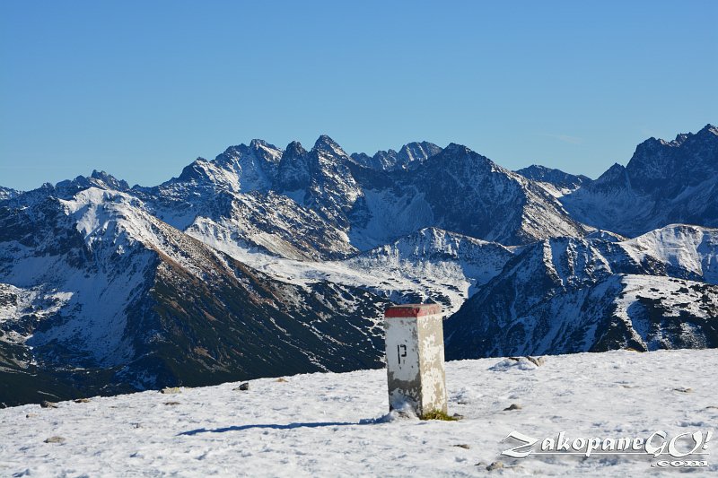 #Winter's well and truly here in the #TatraMountains  - find the best trails with zakopanego.com/maps.html