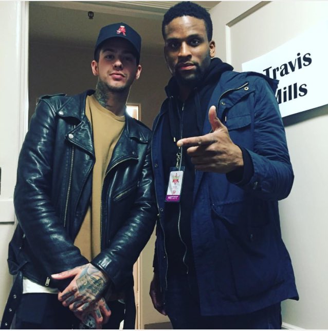 TravisMillsUSA's tweet image. kendalllewis via IG: "Great show in Sacramento w/ the boss @travismills. #TravisMills #MiddleClassPARTY"