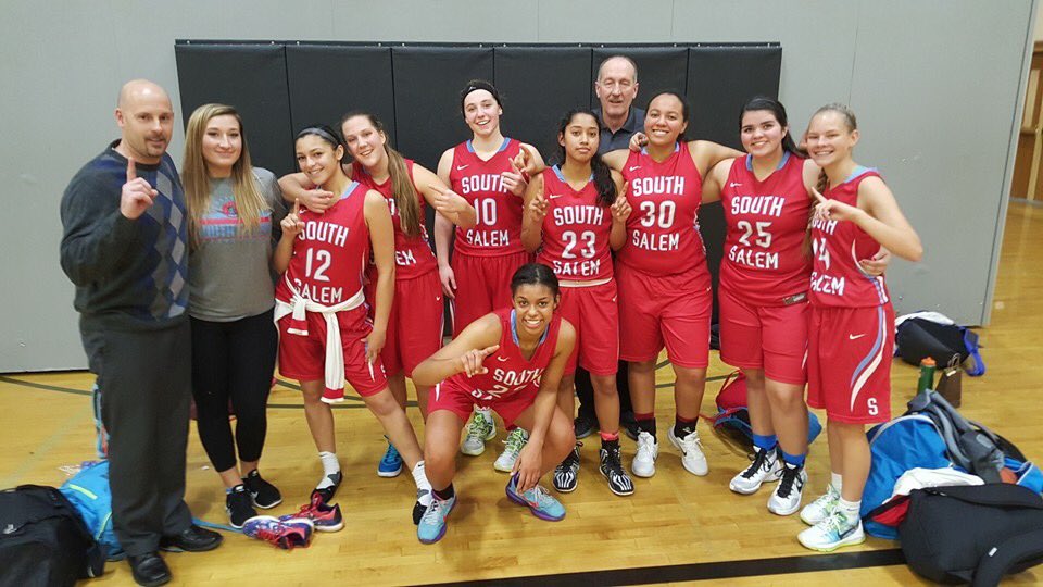 danihar_23's tweet photo. Down 23 in the third quarter, and came back and won by 2🍴 #beyondproud #buskets https://t.co/K9oXKt2N3l