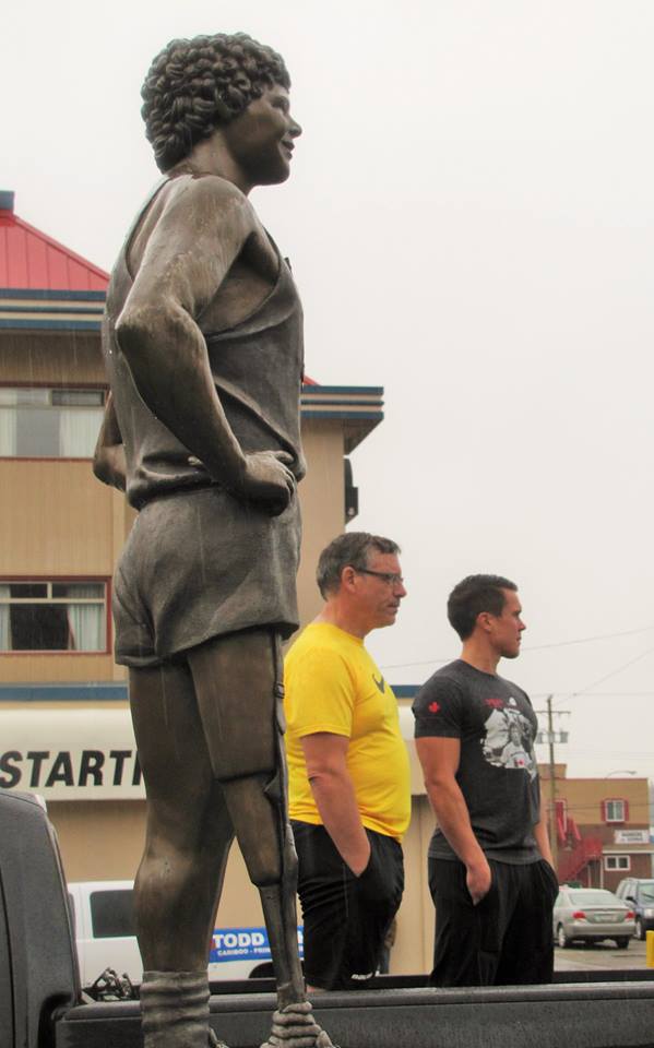 GoalSpank's tweet image. Standing next to one of my favourite #cityofpg difference-makers - Mr. @Ron_Gallo - at the @TerryFoxRunPG :