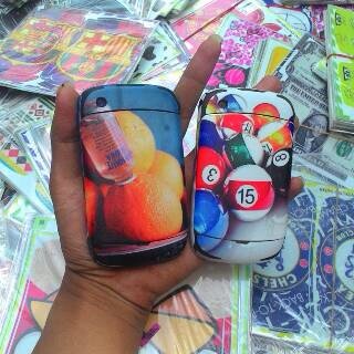 aksesoris_bis's tweet image. #Garskin laptop/gadget
 -Bahan #Oracal 651, #Laminasi tekstur kulit jeruk
-Rp 20.000
#Sukoharjo #Makmur