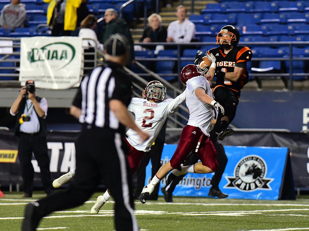 pete_caster's tweet photo. Tough loss for @NapavineFB in the #state2B championship game.
Okanogan 36, Napavine 34
Here's a couple photos. https://t.co/qKCnln096N
