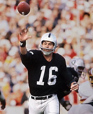 Happy Birthday to great 2X winning super bowl QB Jim Plunkett! One of my favorites! 