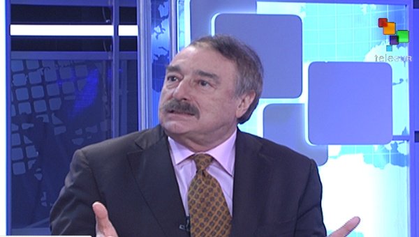 teleSURtv's tweet photo. Ramonet: En el mundo reconocen que resultados electorales en #Venezuela son indiscutibles | https://t.co/qFpJfiIGPH https://t.co/qAT2Y91eG3